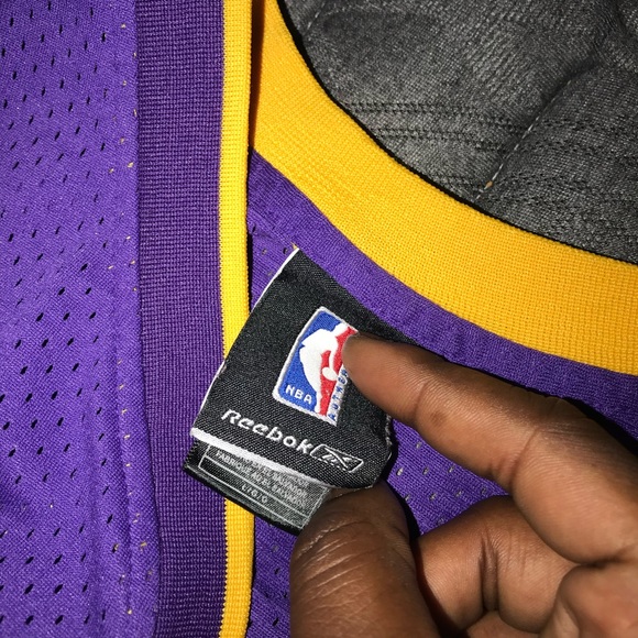 Lamar Odom lakers jersey yellow and purple vintage - Picture 6 of 6